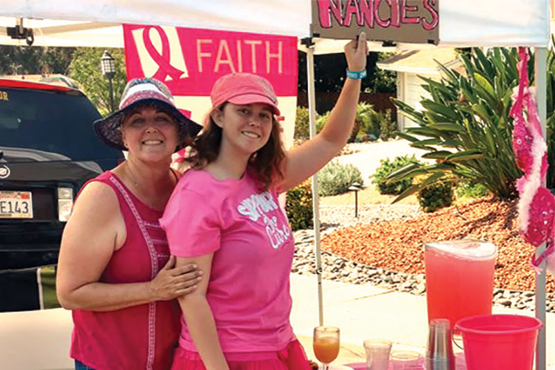 Teen sells lemonade to help fight cancer