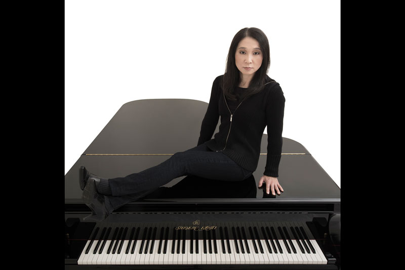 Maruyama plays live at the library