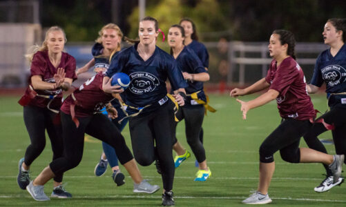 Seniors prevail in PowderPuff Game