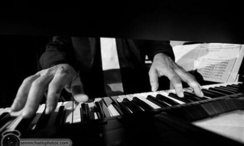 Deuterium Jazz Quartet will perform at library