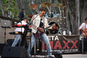 BetaMaxxGuitarist