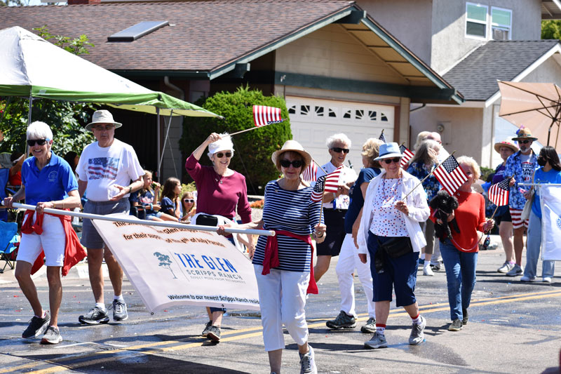 Parade makes a glorious return! San Diego Words and Pictures