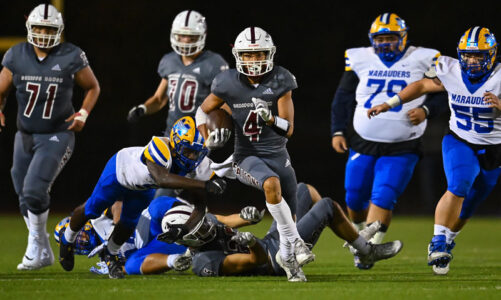 Mira Mesa upsets SRHS in big game