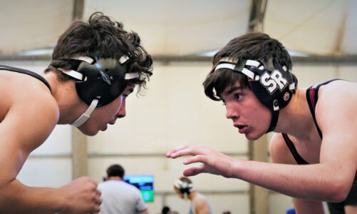 SRHS mens wrestlers place at Championships