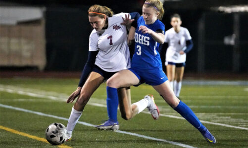 SRHS women soccer team defeats SDHS