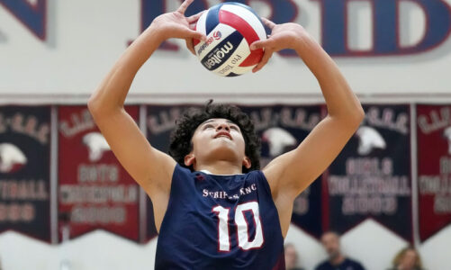 Falcons volleyball team defeats Canyon Crest
