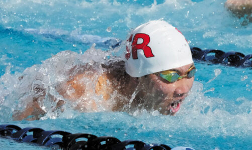 Swim & dive team finishes impressive season