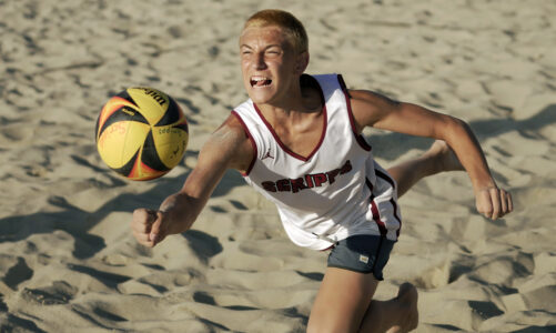 Falcons beach VB team beats La Jolla