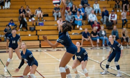 SRHS volleyball team starting off with a roar