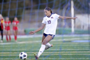 Soccer team wins Holiday Jubilee