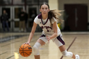 Basketball team enters CIF-SD playoff tourney