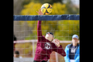 Beach volleyball team looks to go back to back