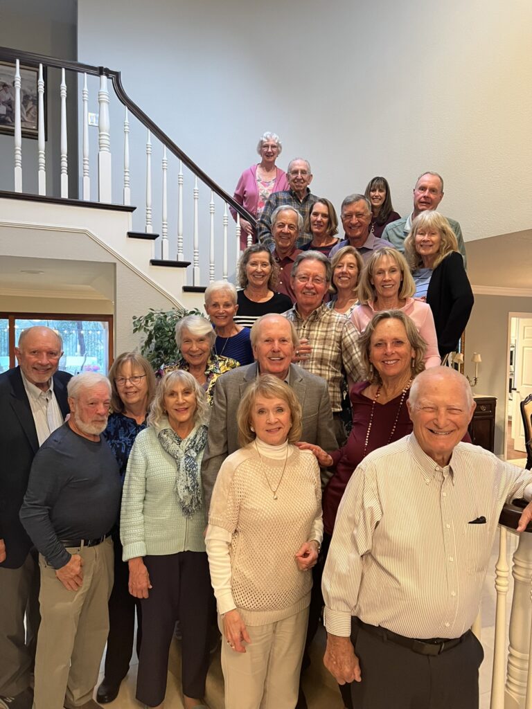 Club welcomes new members, nominates new board