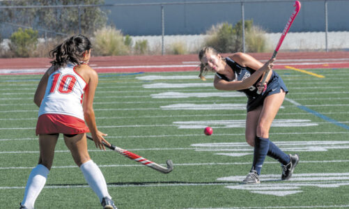 Field hockey looks to close season hot