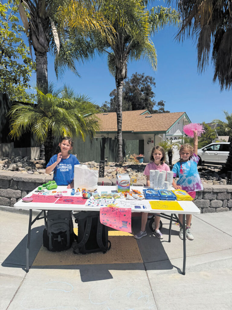Lemonade stand photo contest
